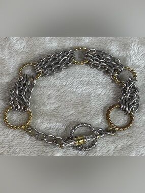 Silver And Gold Tone Chain Link And Ribbed Toggle Clasp Bracelet Fashion Jewelry